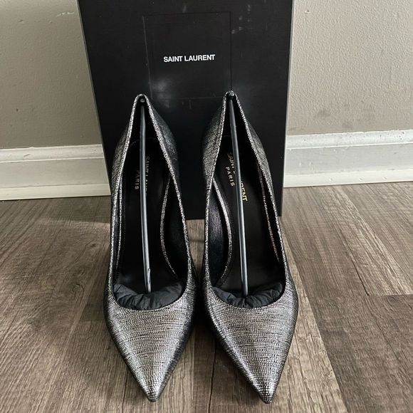 SAINT LAURENT
Opyum Metallic Pumps In Silver - Picture 5 of 8